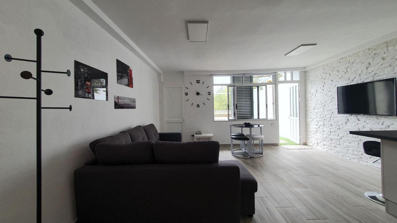 坎德拉里亚Seaside House别墅 外观 照片